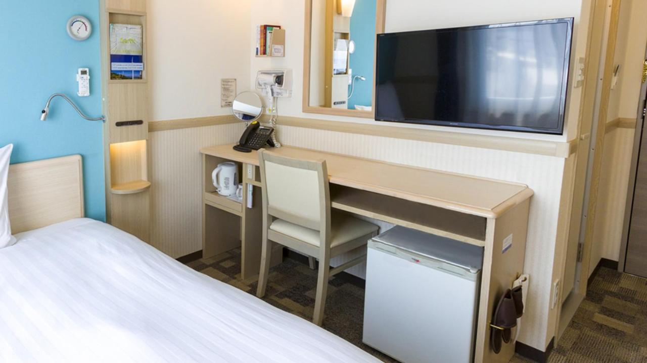 Toyoko Inn Iwakuni Eki Nishi Guchi Luaran gambar